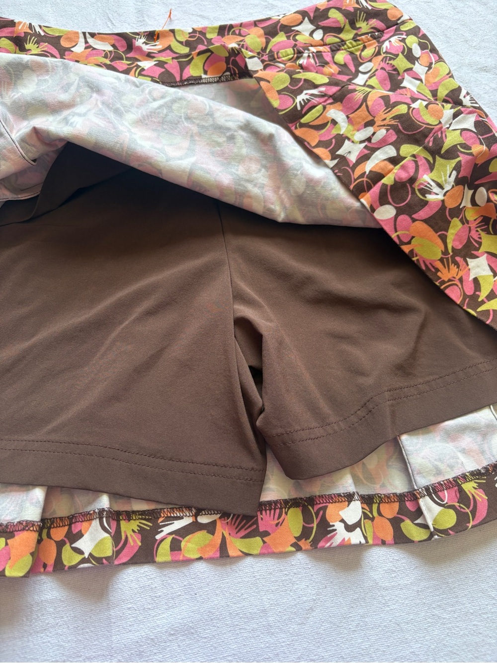 Liz Golf Floral Pleated Skater Skirt in Pink, Yellow & Brown SZ 12P, deportes - Picture 9 of 16